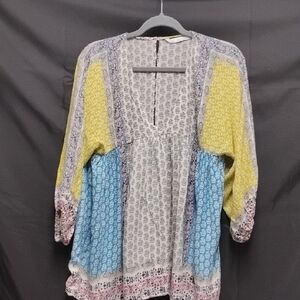 Zara Floral Patterned Top with Yellow Accents 29 Long/Wide 19